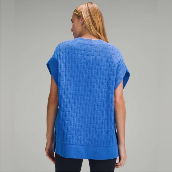 Lululemon✨Cable-Knit Relaxed-Fit Sweater Vest✨Oversized•Pipe Dream Blue✨NWOT✨XL - Picture 5 of 15